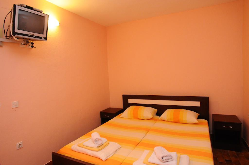 Vila Apartments Lidija Petrovac Habitación foto